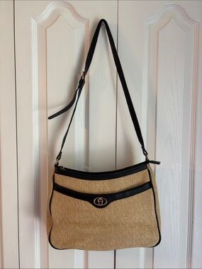 Etienne AignerTan Jute Shoulder Bag